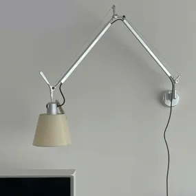 Aluminum Modern Adjustable Wall Lamp with Foldable Long Swing Arm for Bedside Study Reading
