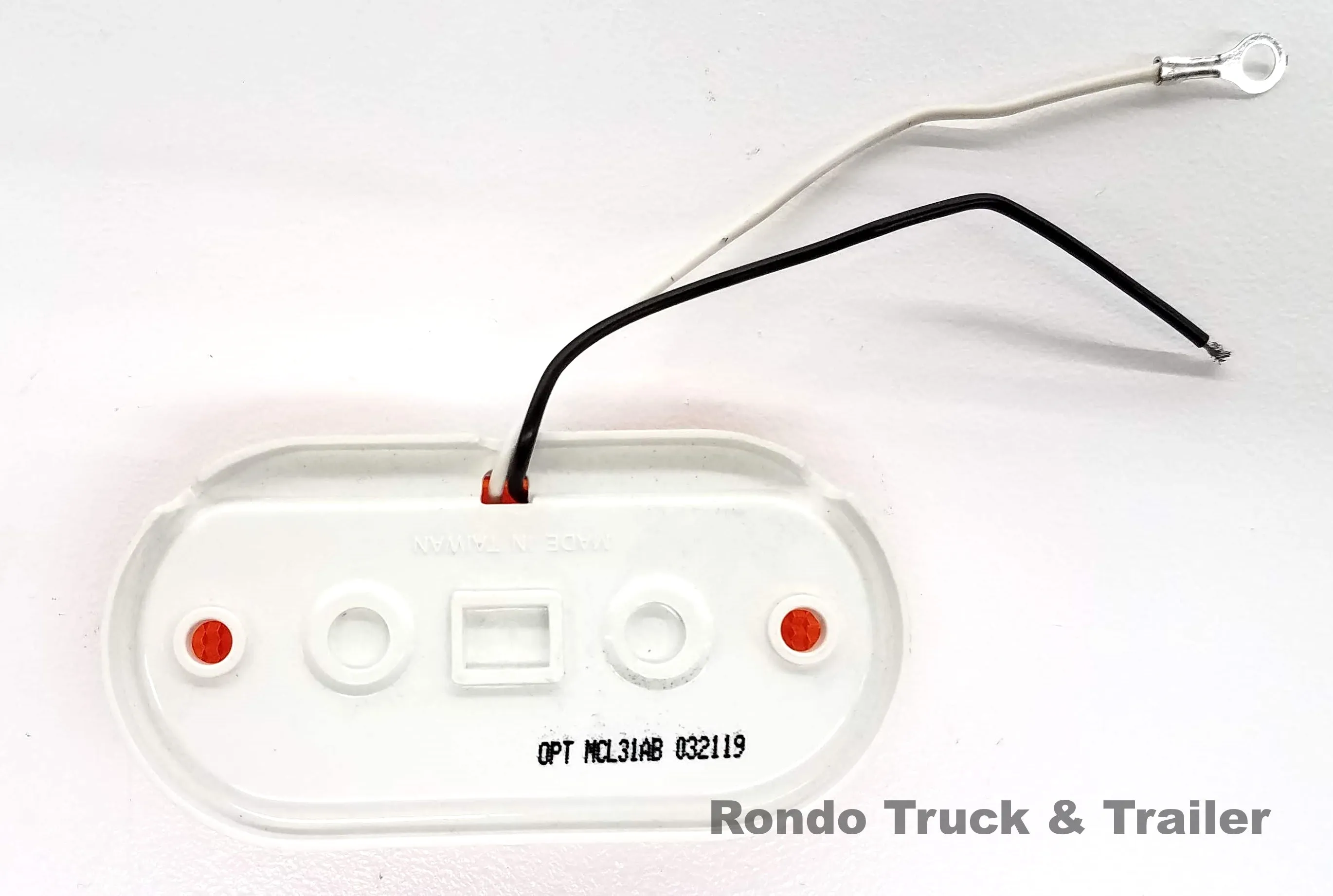 Amber Oval Clearance / Marker Light, LED, MCL-31AB