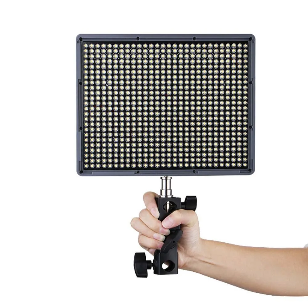 Aputure Amaran HR672C (Colour Temp Adjustable) CRI 95  Portable LED Video Light with Remote Control