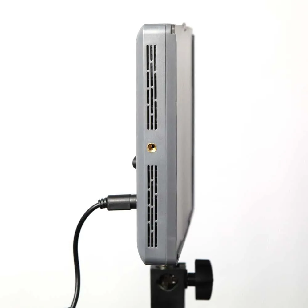 Aputure Amaran HR672C (Colour Temp Adjustable) CRI 95  Portable LED Video Light with Remote Control