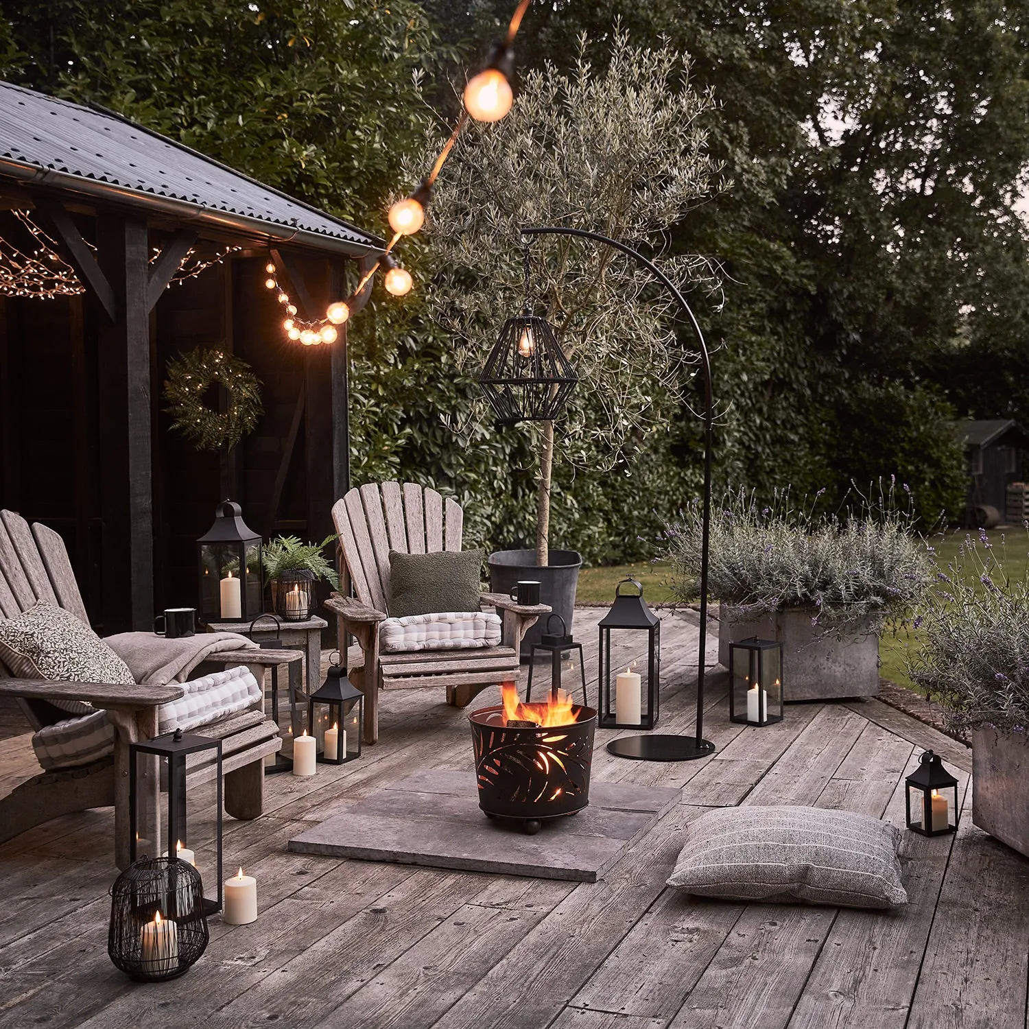 Black Cage Solar Outdoor Pendant Light with Stand