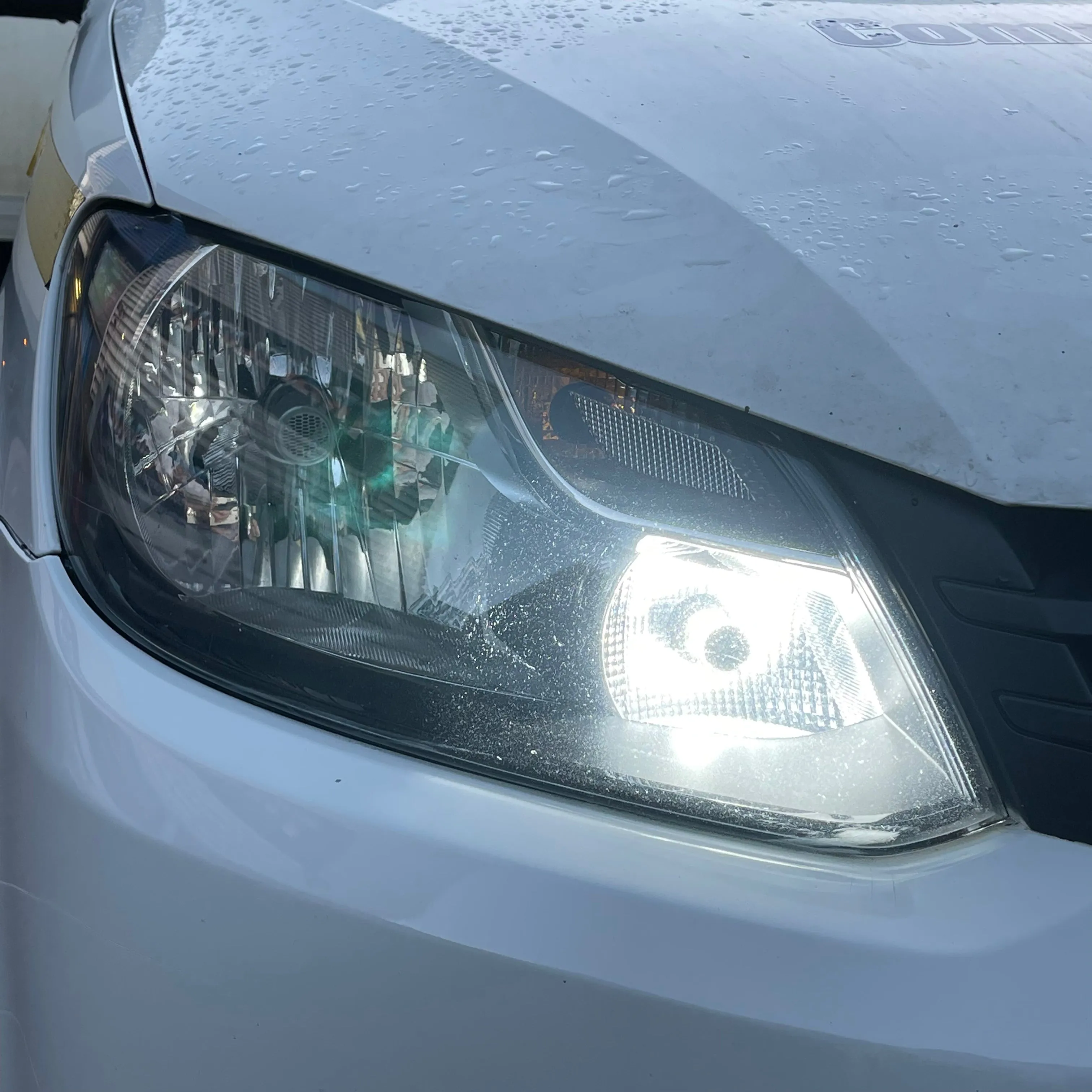 Caddy MK3 10-15 LED DRL Headlight Upgrade Bulbs Built In Fan Superb Quality