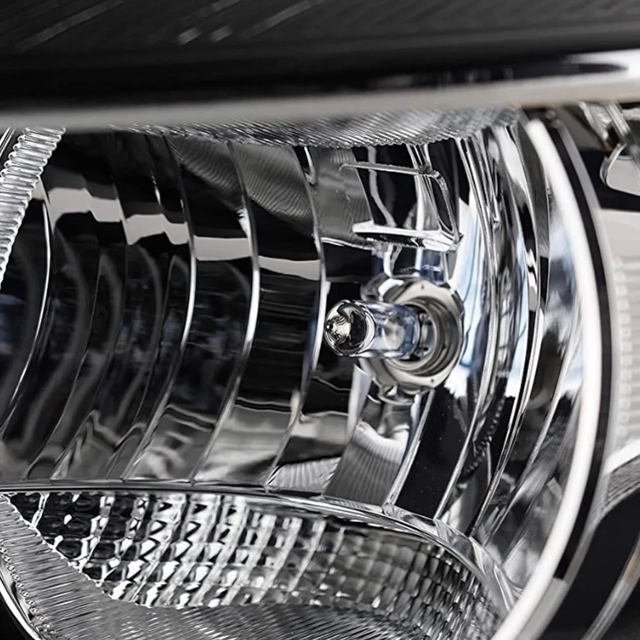 Caddy MK4 15-20 H4 Osram Night Breaker 200 & LED DRL Headlight Upgrade Bulbs Built In Fan Superb Quality