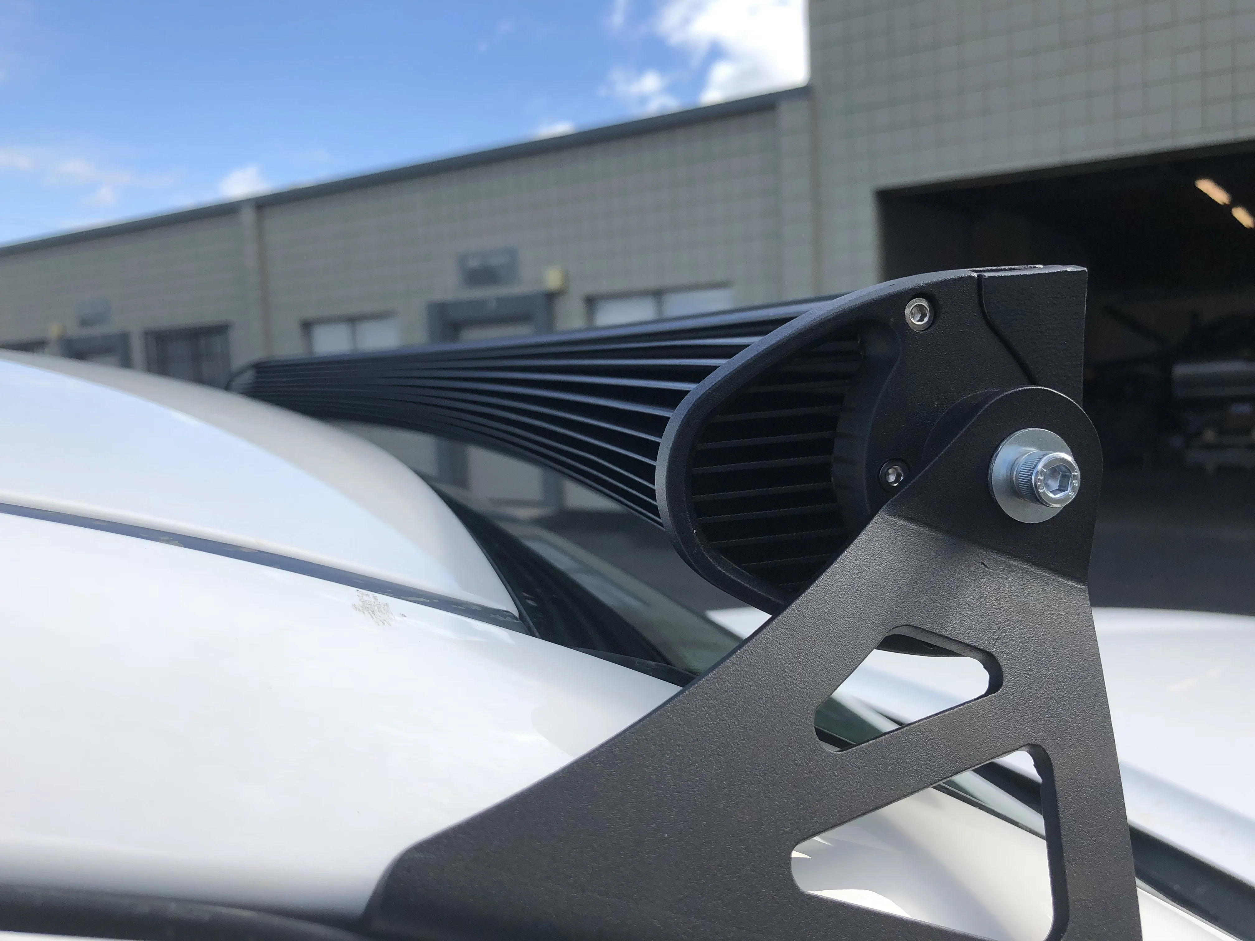 Cali Raised 2005-2023 Tacoma 52" Curved Brackets