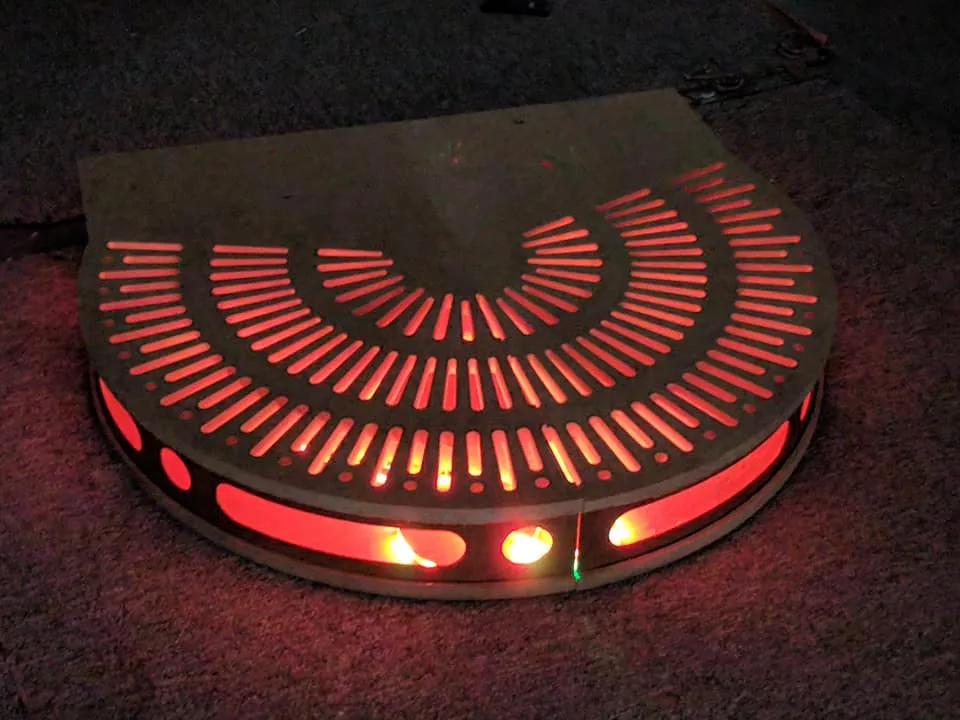 HiC (or astromech) box display stand kit