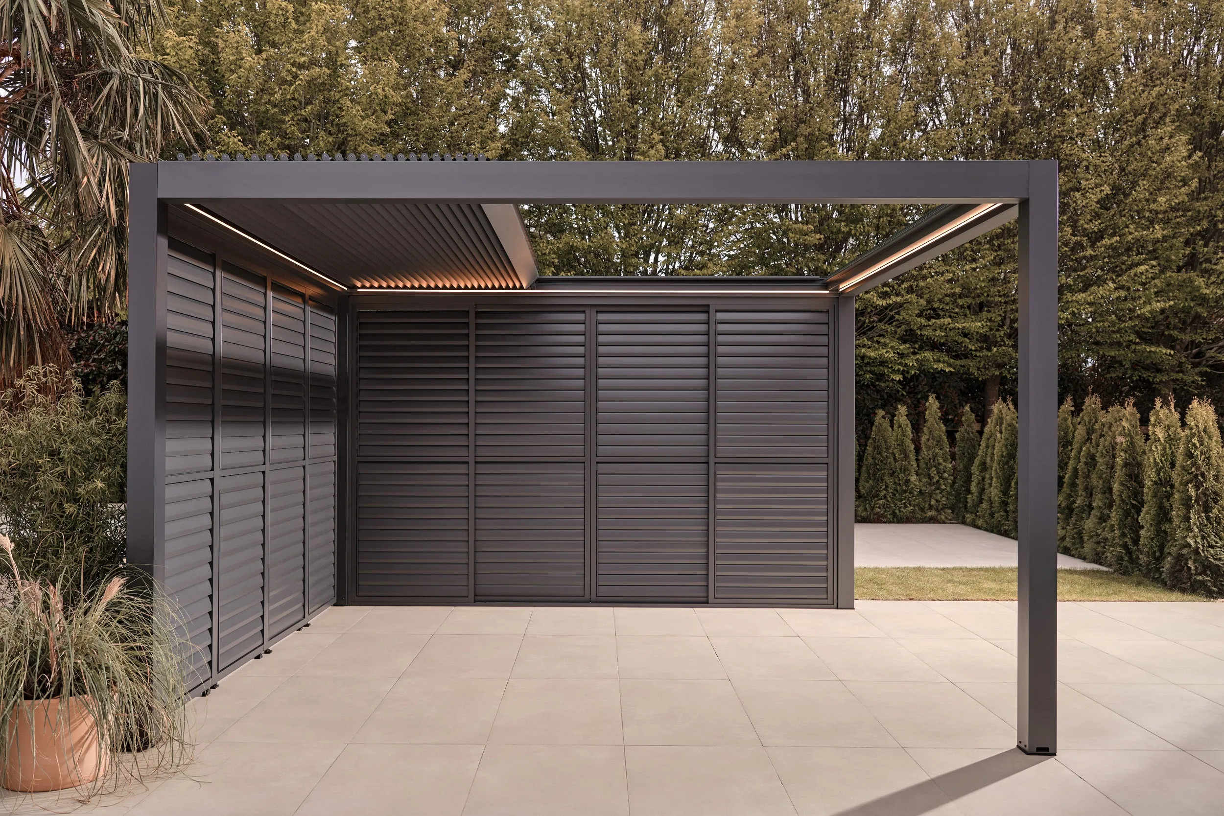Luxe Electric Retractable Roof LED Pergola