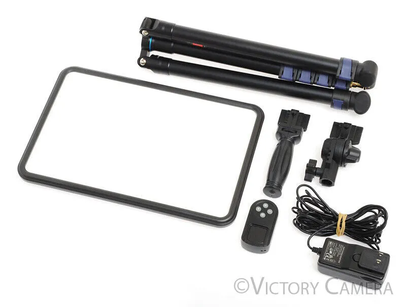ProMaster Ultrasoft LED Light Bi-Color 914B Light Panel w/ Remote, Case, & Stand [EXC]