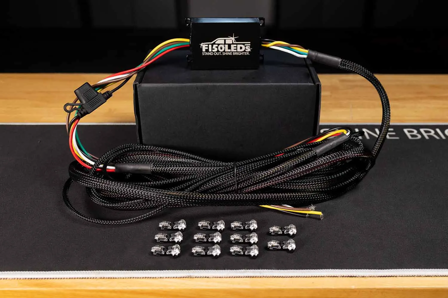 Sentinel Series Tailgate Bar Split Signal Adapter