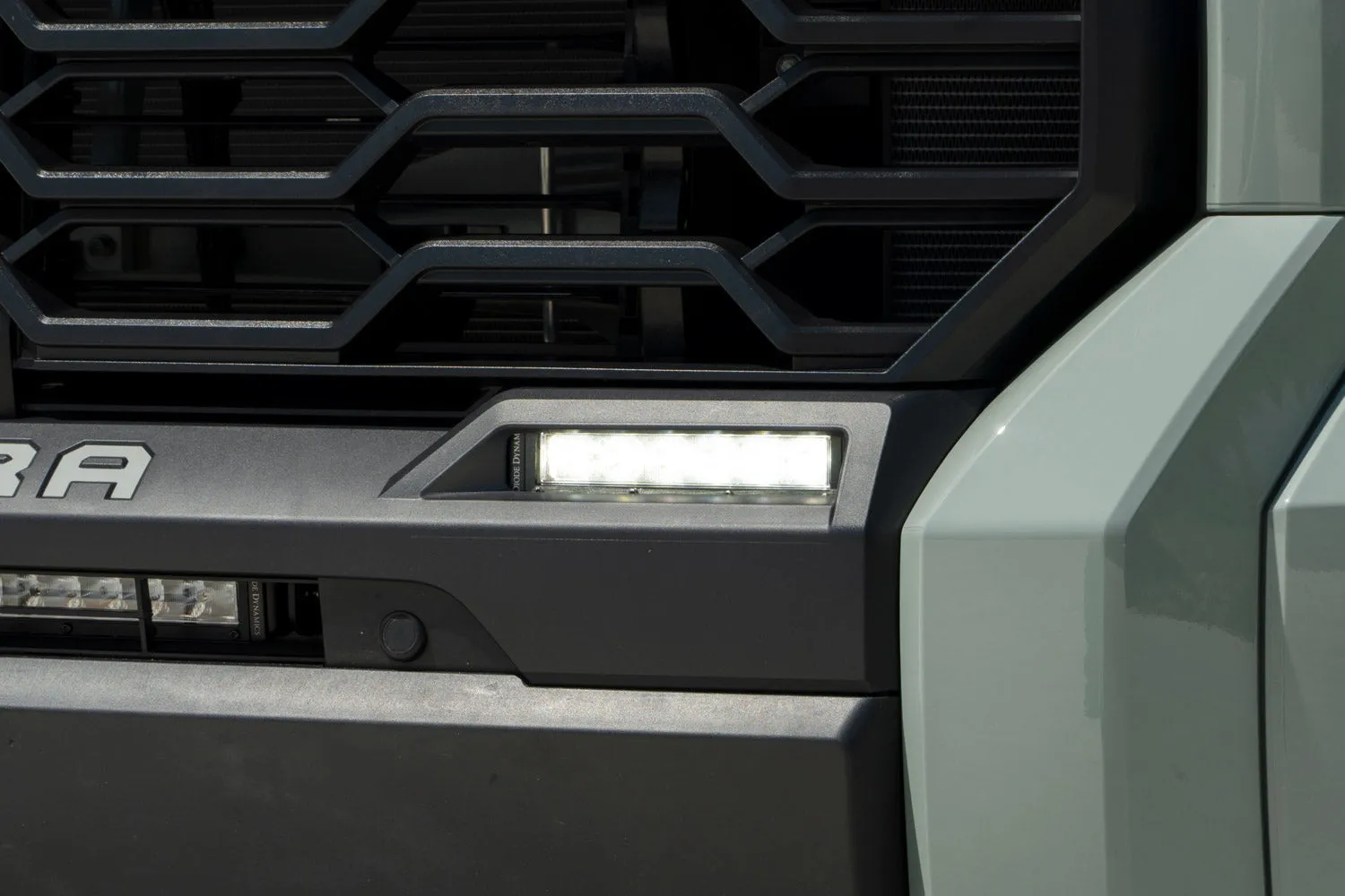 SS6 LED Fog Light Kit for 2022  Toyota Tundra