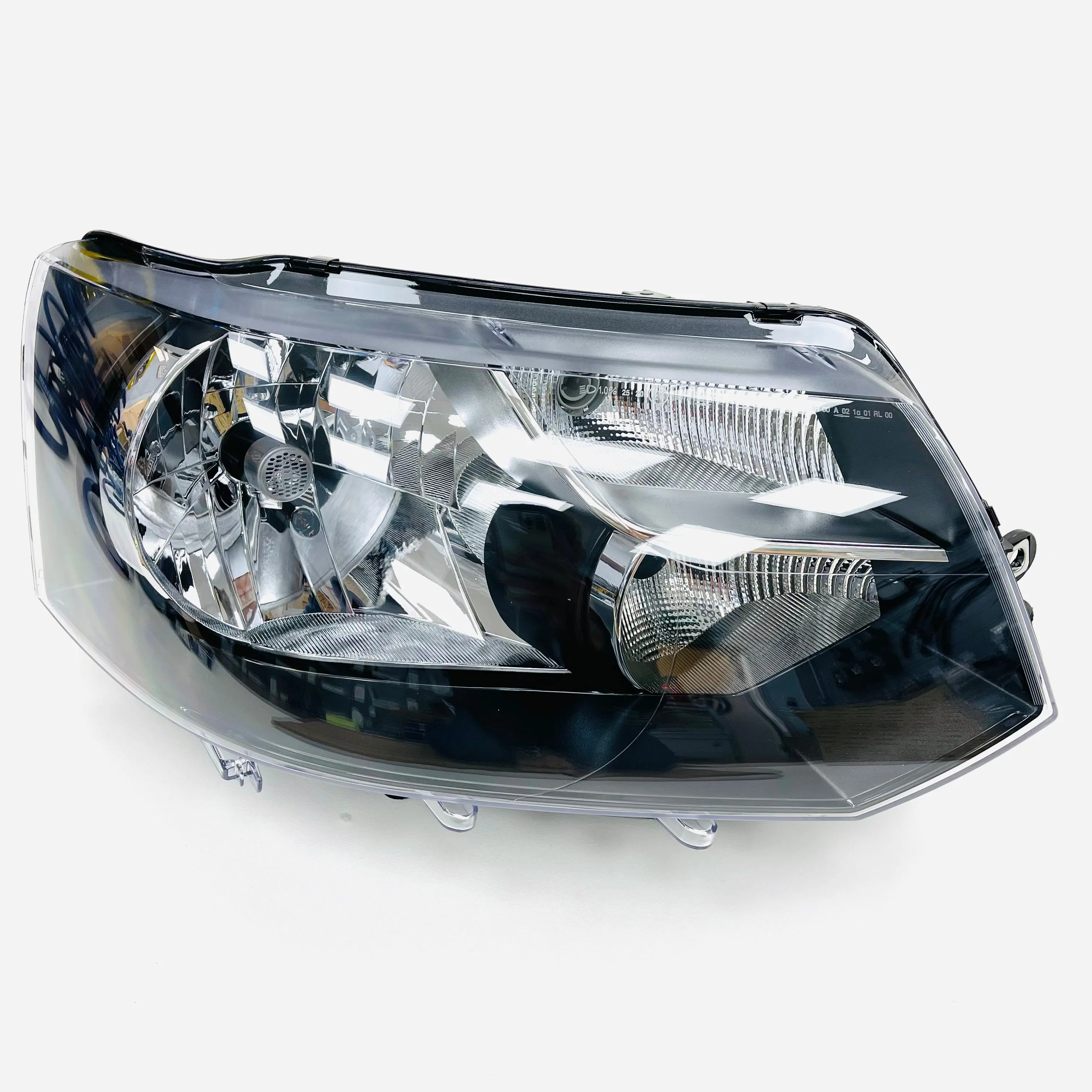 T5.1 Headlights TYC OE Type E marked (pair)