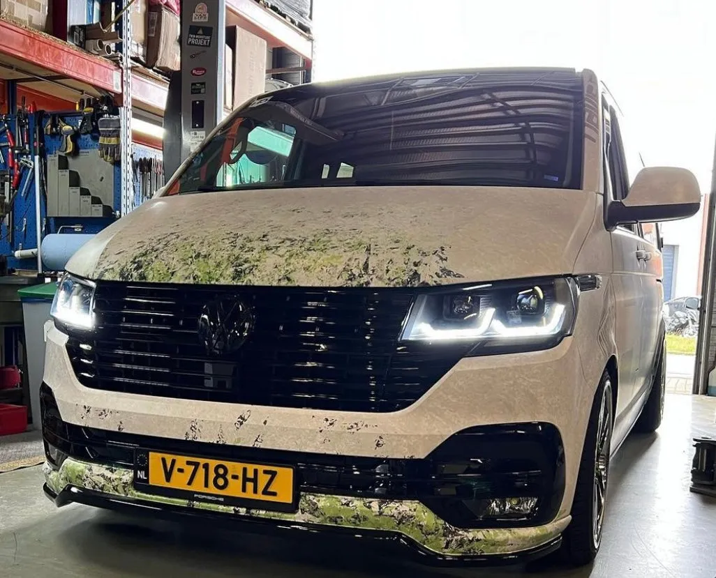 T6.1 LED DRL Headlights Black Edition (With Philips Racing vision bulbs)