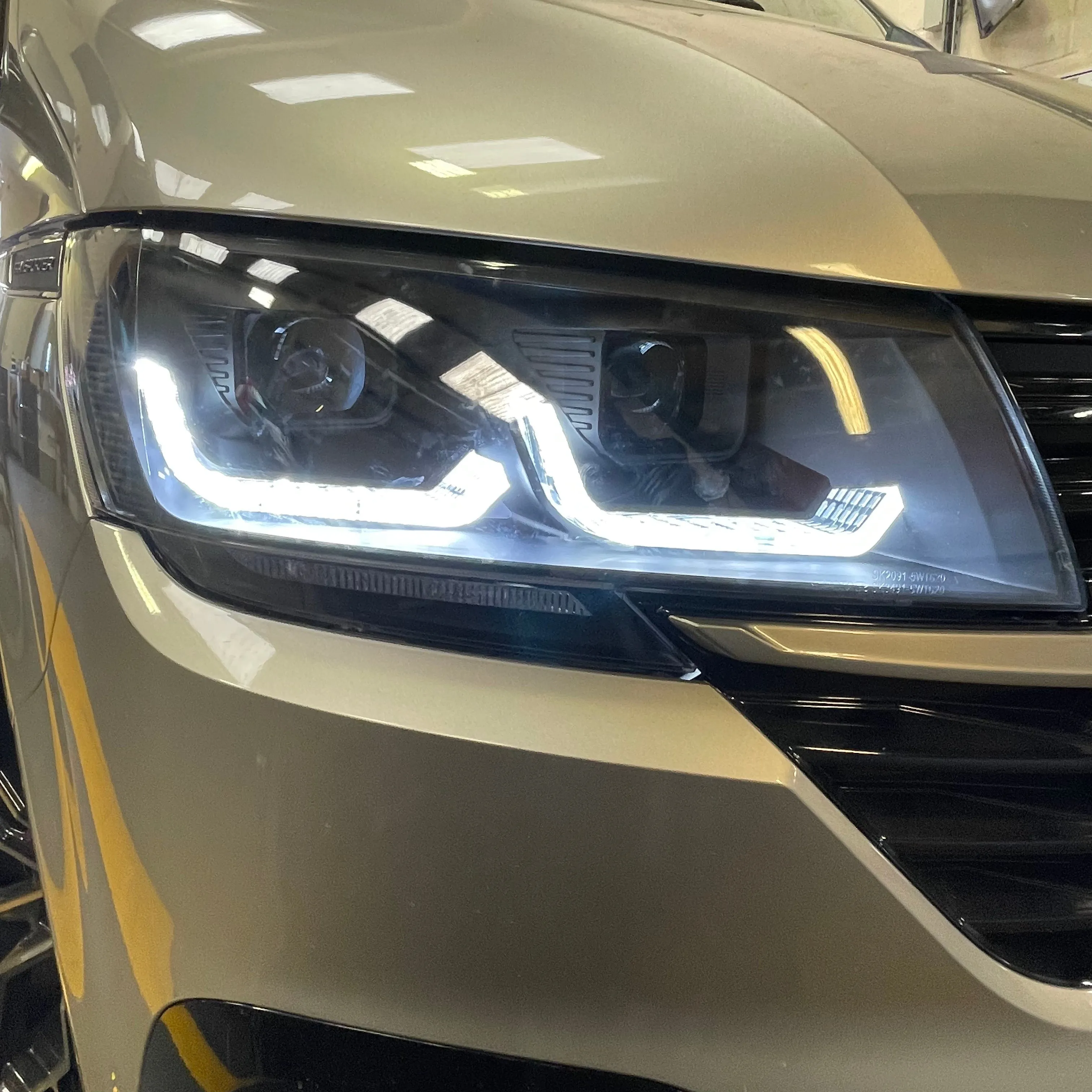 T6.1 LED DRL Headlights Black Edition (With Philips Racing vision bulbs)
