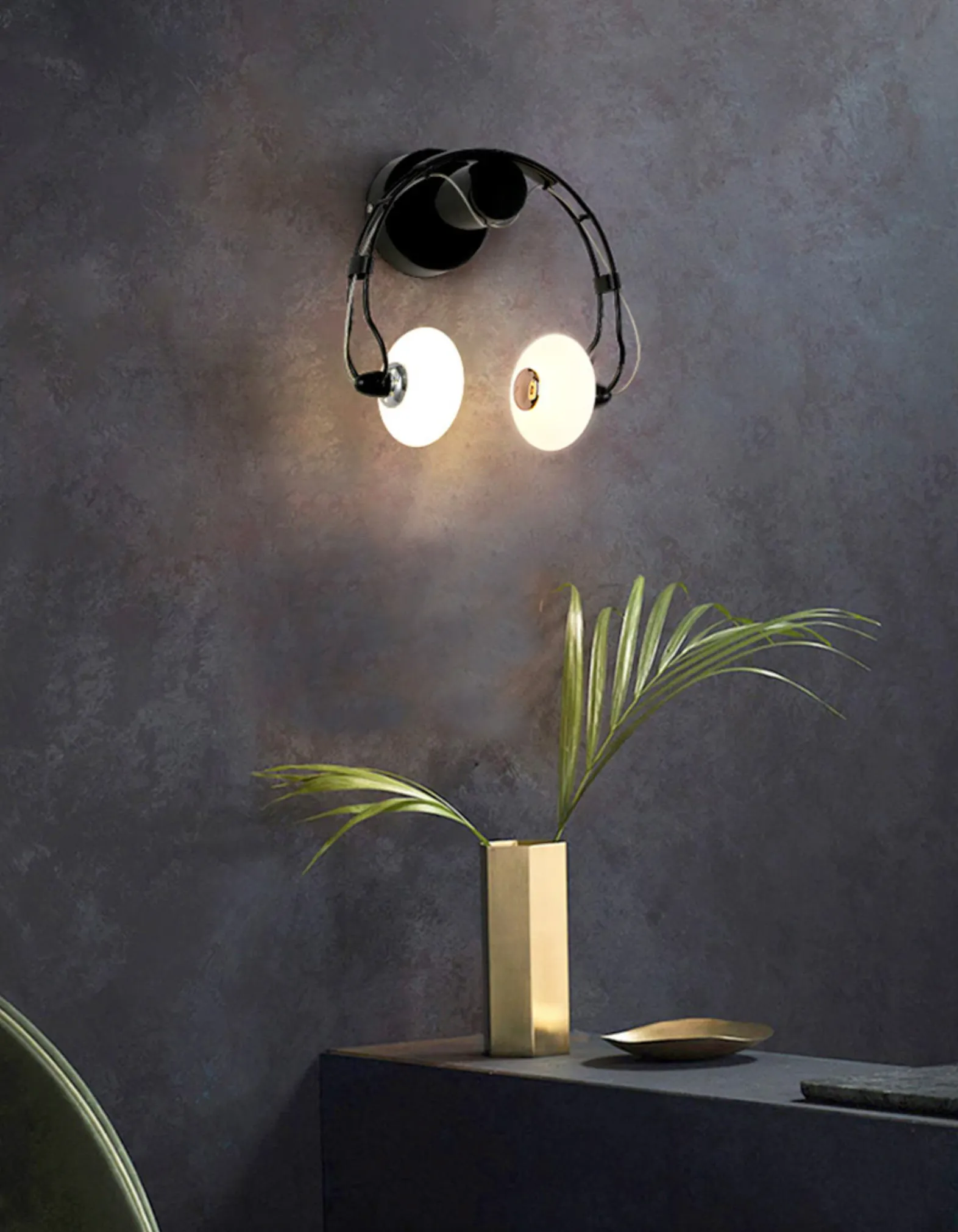 WON Creative Wall Lamps Earphone Shape Lighting